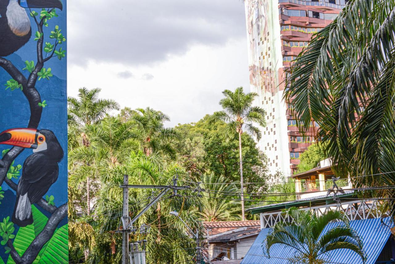Apartamento Lleras Ac Hot Tub Medellín Zewnętrze zdjęcie