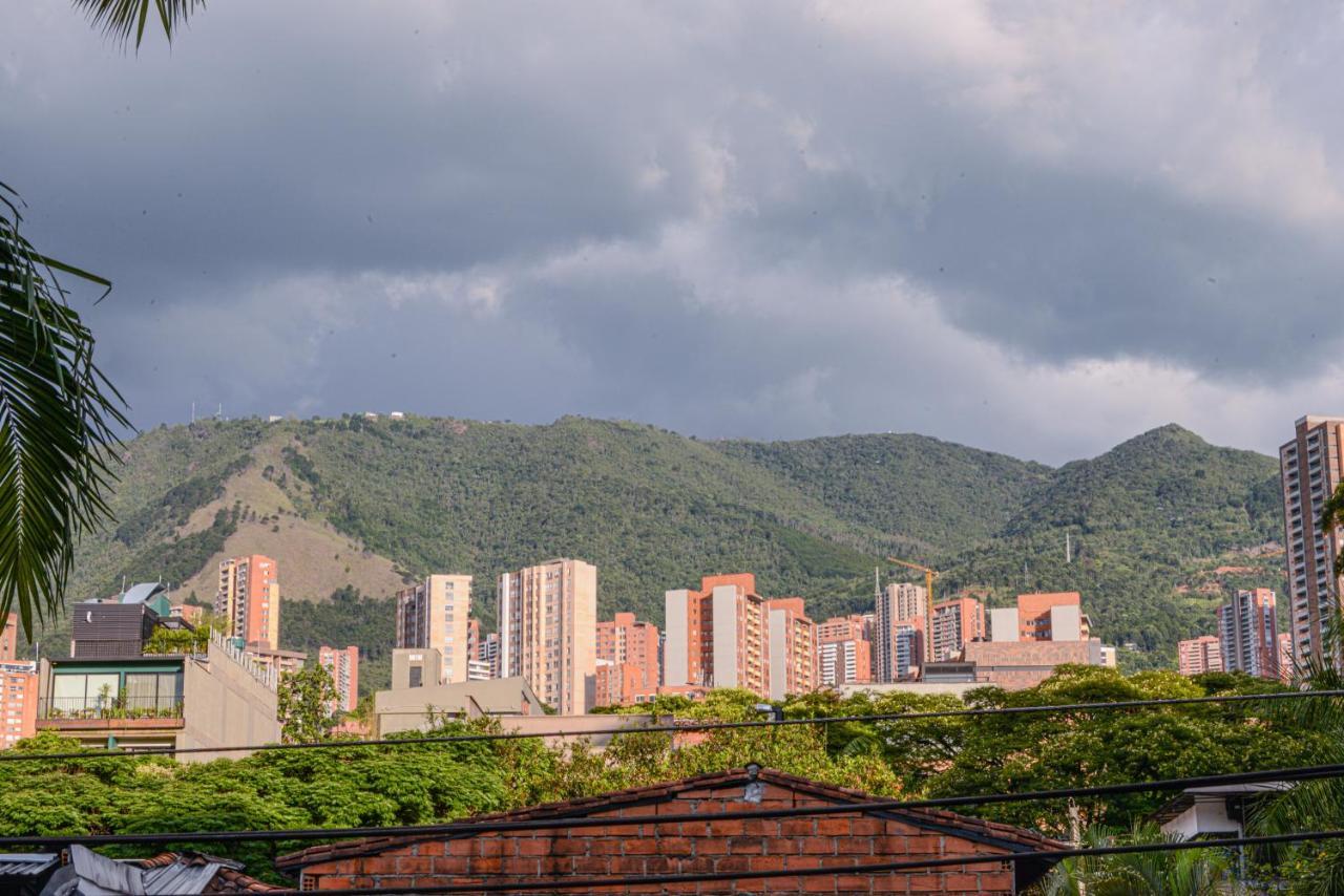 Apartamento Lleras Ac Hot Tub Medellín Zewnętrze zdjęcie